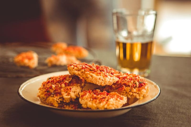 Crispy Rice Cakes plated and ready to serve